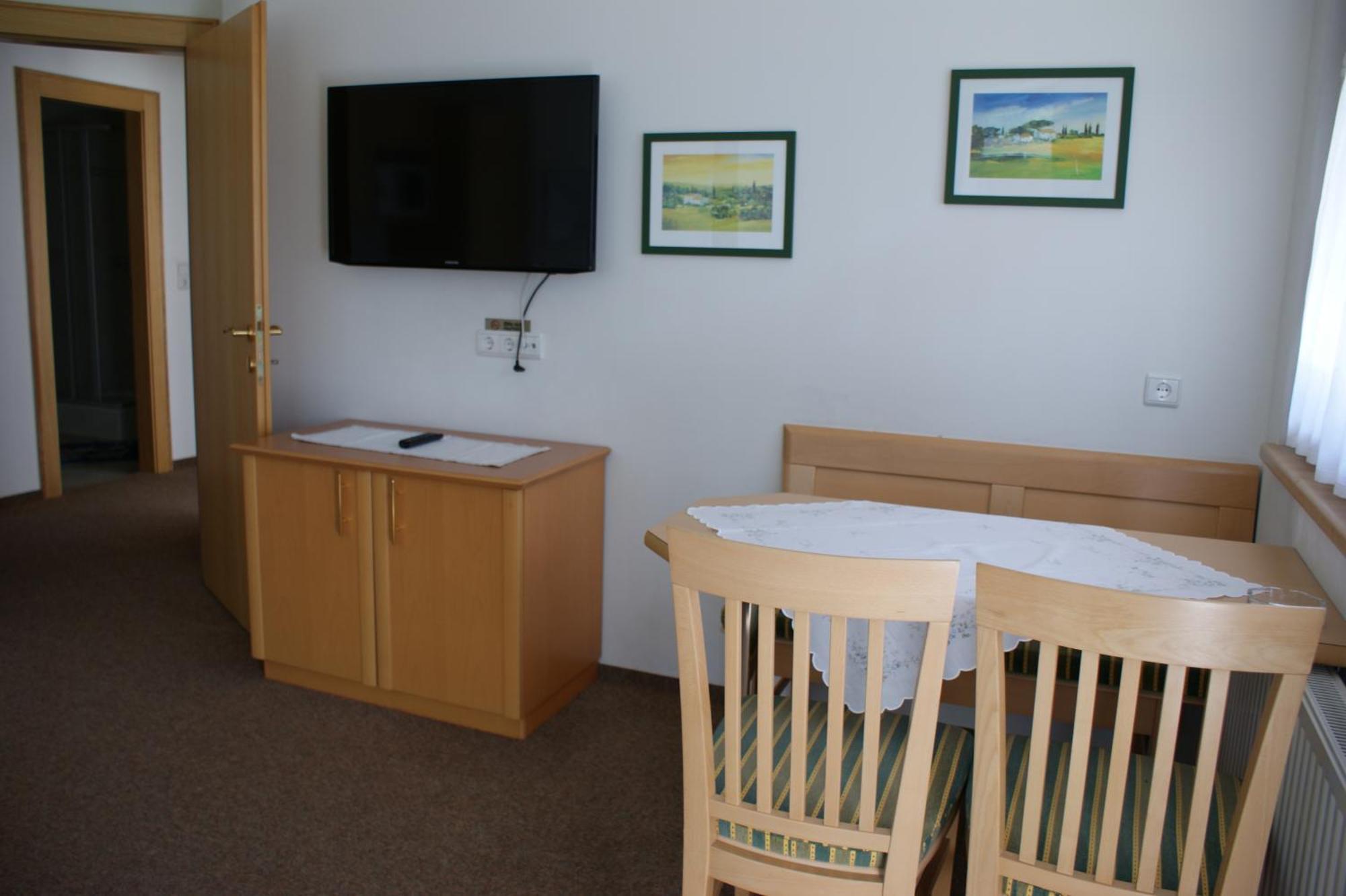 Hotel Garni Jennewein Mayrhofen Bilik gambar