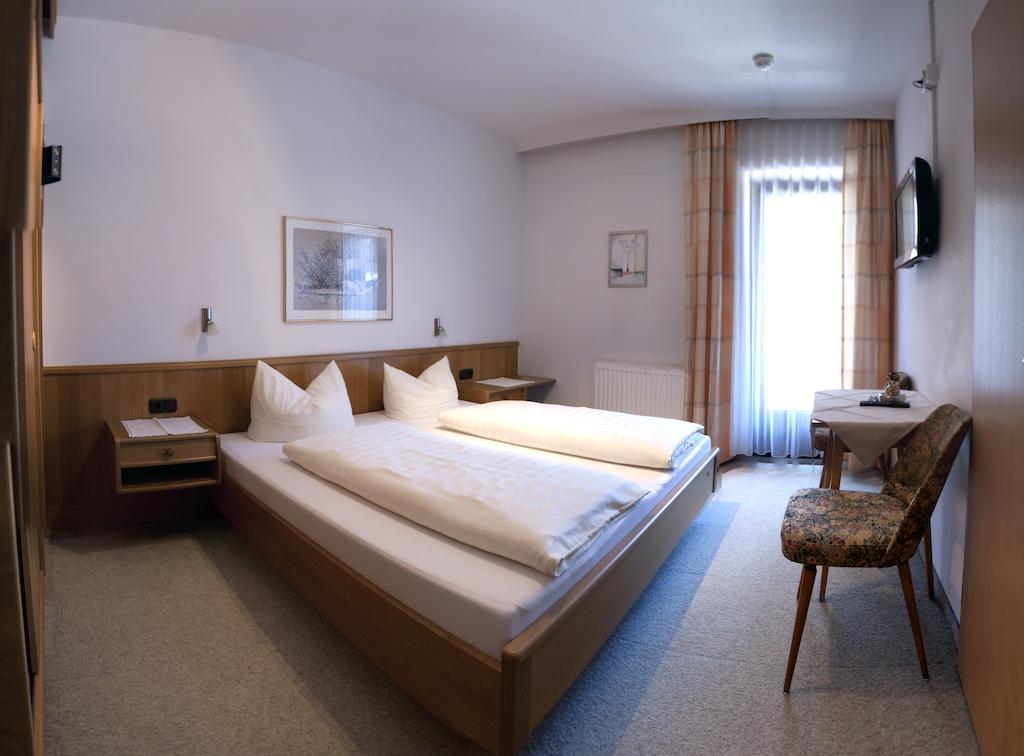 Hotel Garni Jennewein Mayrhofen Bilik gambar