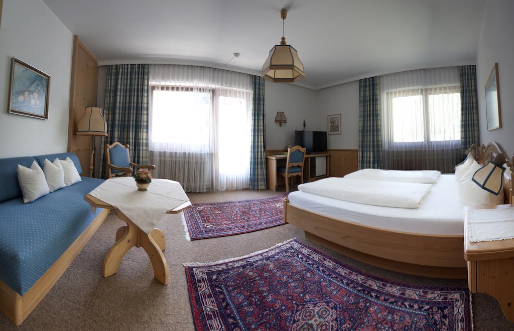 Hotel Garni Jennewein Mayrhofen Bilik gambar