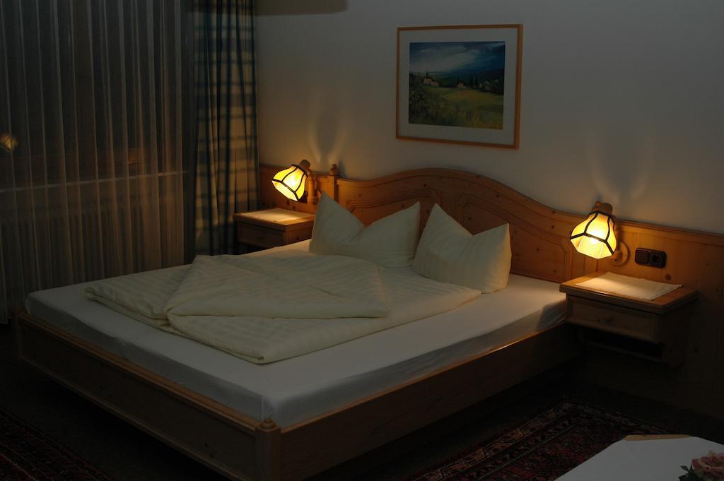 Hotel Garni Jennewein Mayrhofen Bilik gambar